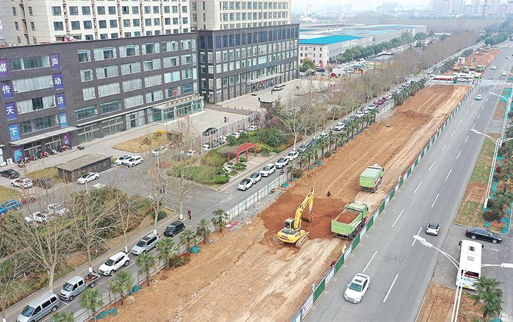 济源示范区文明市民系列：文明出行 为城市增靓